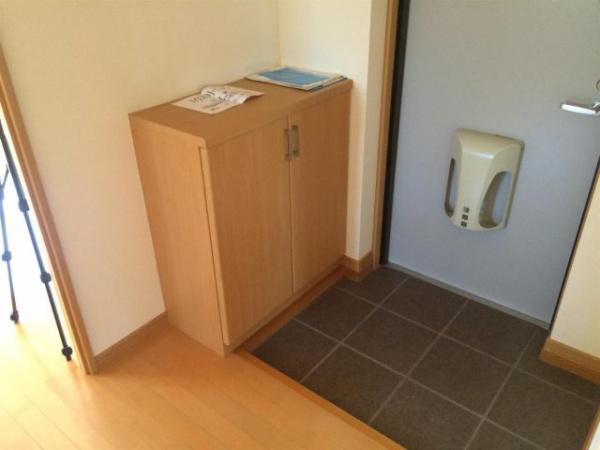 トミコーポラス　玄関　