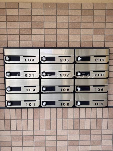 　エントランス　集合ポスト