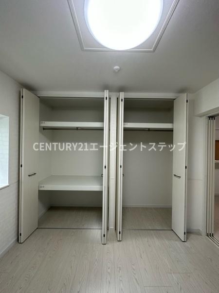 　収納　クローゼット