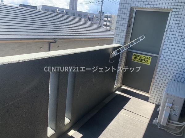 　バルコニー　