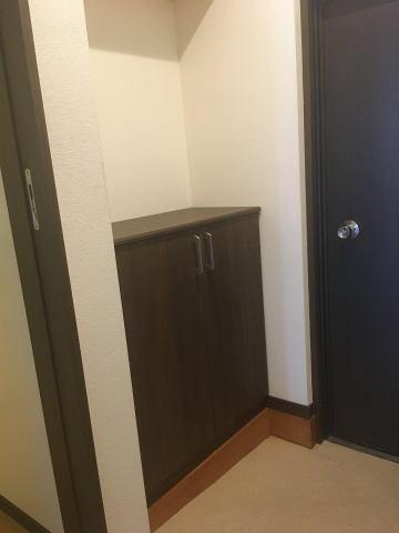 　収納　シューズボックス