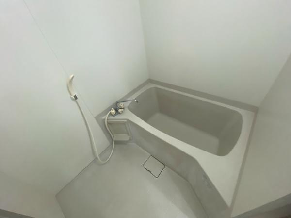 シャルム和知川原　バス　