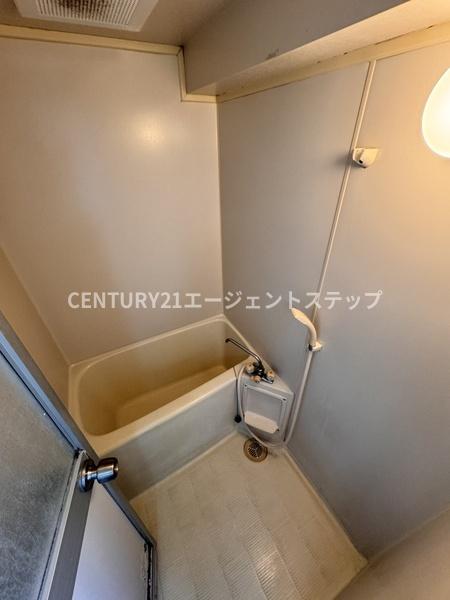 　バス　