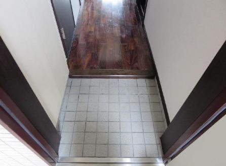 アムール　玄関　