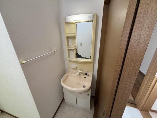 　洗面台・洗面所　