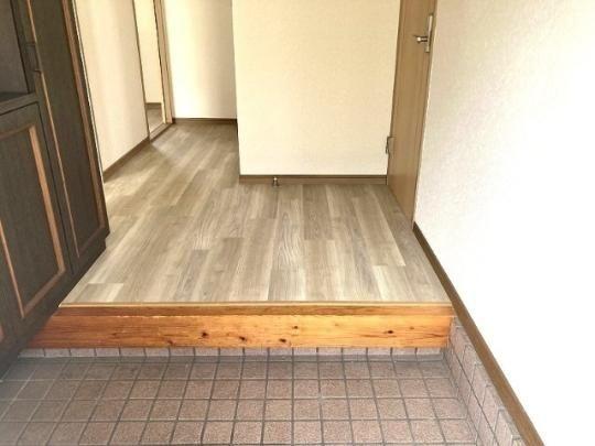 　玄関　