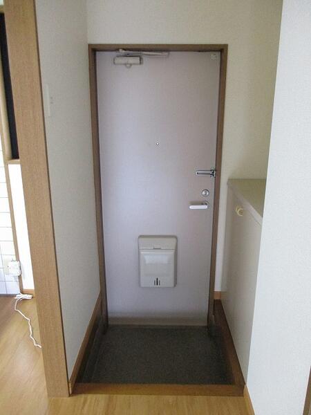 　玄関　