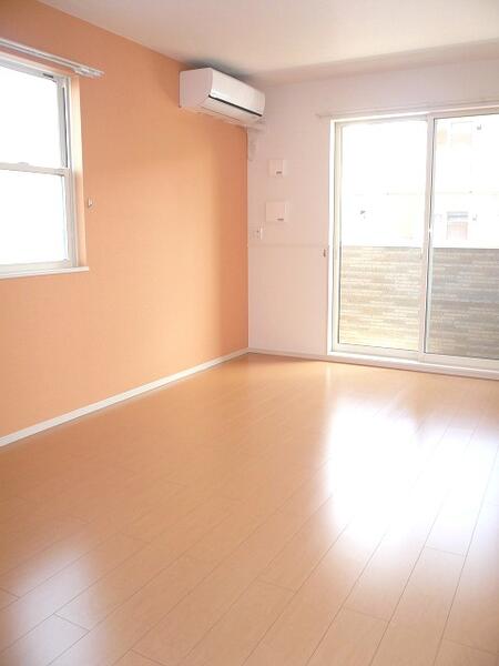 カーサ・アルバ リビング  カーサ・アルバ リビング