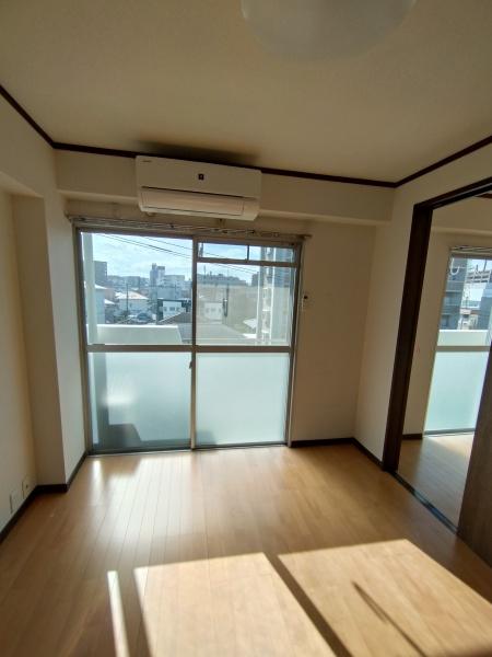 ワンヒルズマンション 洋室  ワンヒルズマンション 洋室