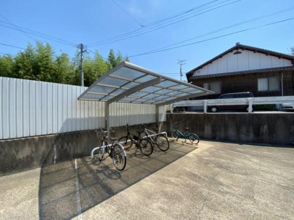 ツーエヌマンション　駐車場　