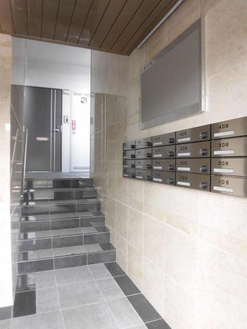 Riviere Champ元宮　エントランス　集合ポスト