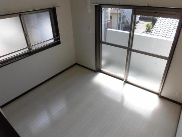 Riviere Champ元宮　洋室　