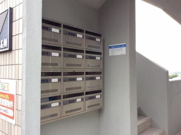 　エントランス　集合ポスト