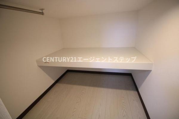 　収納　ウォークインクローゼット