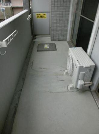 ヴィスコンティ　バルコニー　