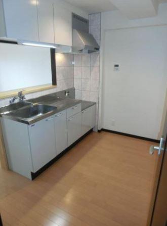 ヴィスコンティ　キッチン　