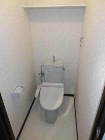 ヴィスコンティ　トイレ　