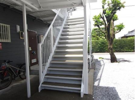 レジデンス和知川原Ｃ棟　エントランス　