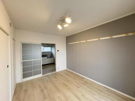 レジデンス和知川原Ｃ棟　リビング　