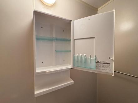 レジデンス和知川原Ｃ棟　洗面台・洗面所　