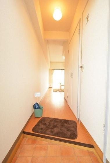 　玄関　