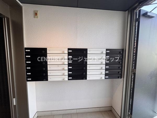 　エントランス　集合ポスト