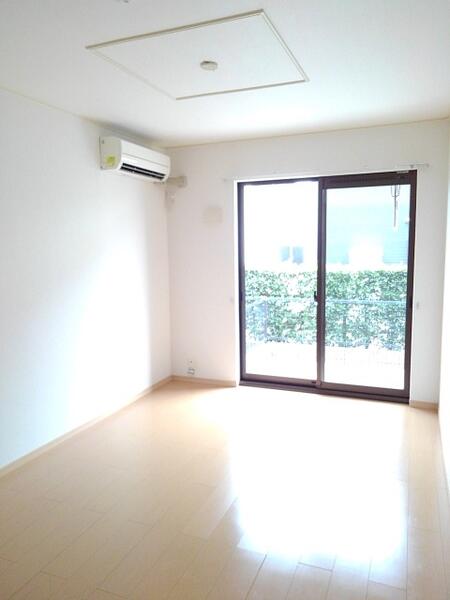 サンシャイン　レジデンス　