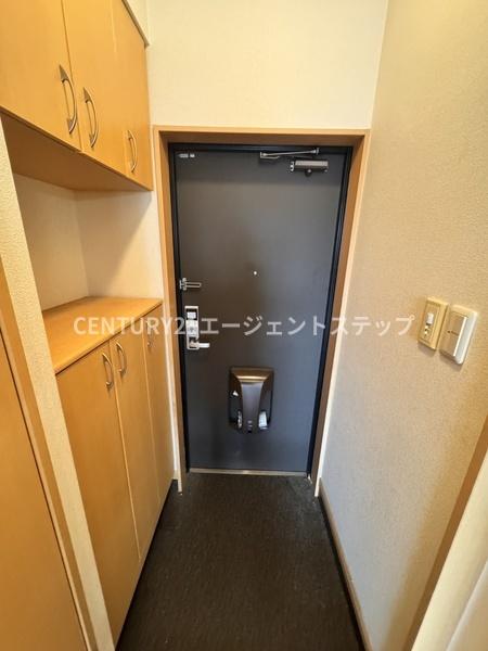 CROSS Y's Stage1 玄関 CROSS Y's Stage1 玄関