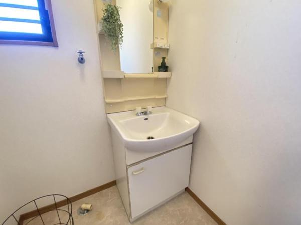 　洗面台・洗面所　