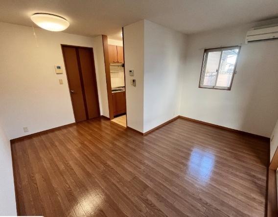 エミールシャラン２　洋室　