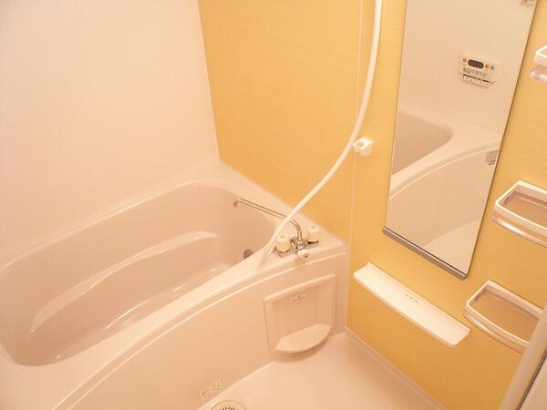 カーサ・フォー　オール　バス　