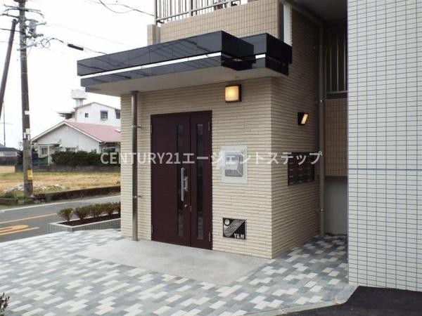 　エントランス　オートロック