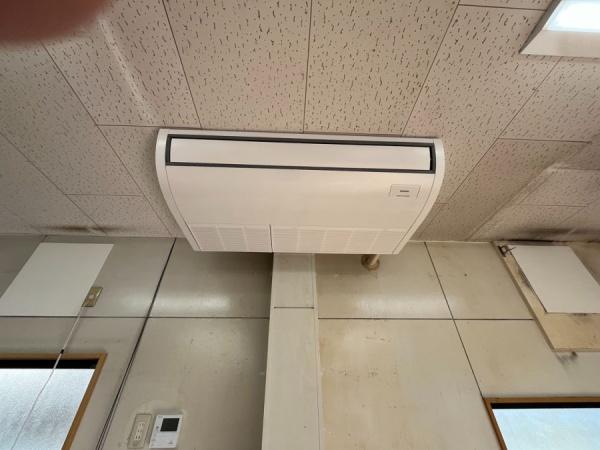 大字赤江事務所 リビング 大字赤江事務所 リビング