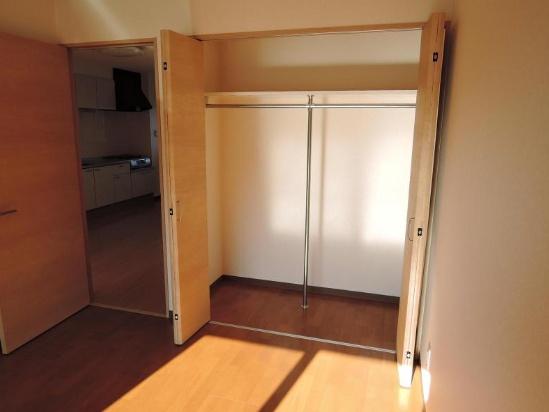 TSグランデ清武　収納　クローゼット