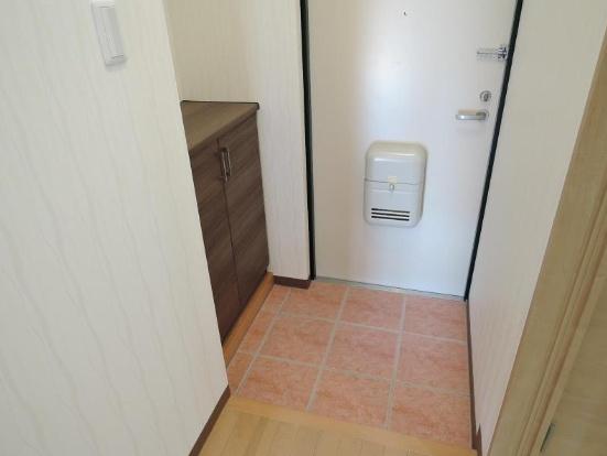 TSグランデ清武　玄関　