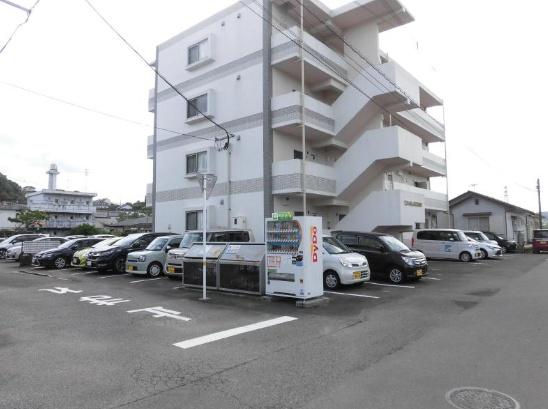 TSグランデ清武　駐車場　