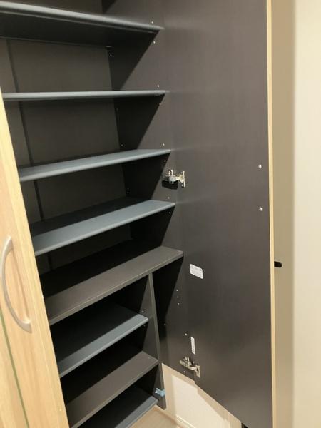 　収納　シューズボックス