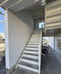 コーポモリ　エントランス　