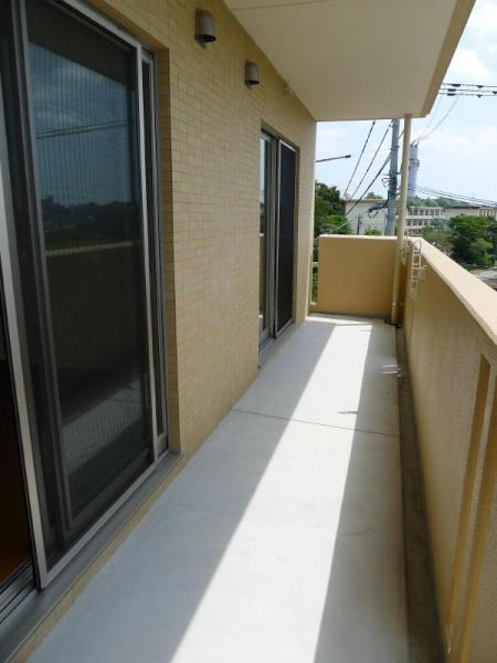 グローリィー生目　バルコニー　