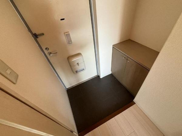 サンルネス 玄関 サンルネス 玄関