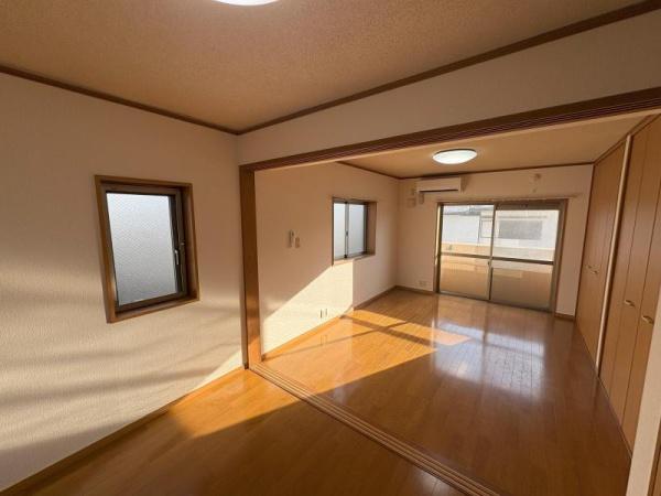 グローリィ大塚 リビング グローリィ大塚 リビング