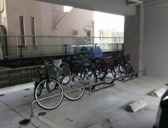 ＥＳＰＯＩＲ　エントランス　