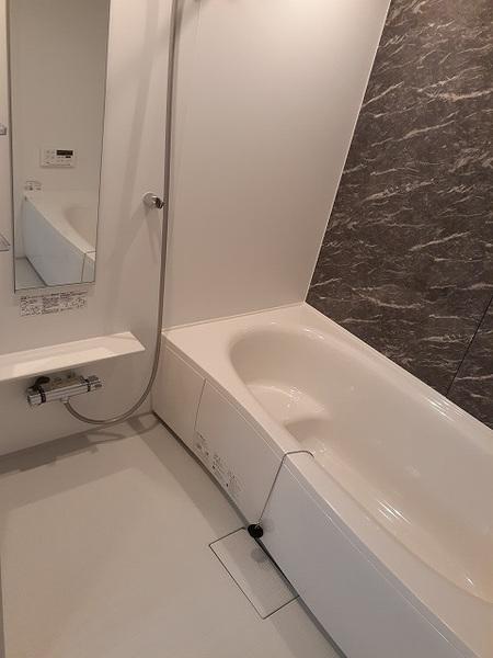 ウルビーノ バス ウルビーノ バス