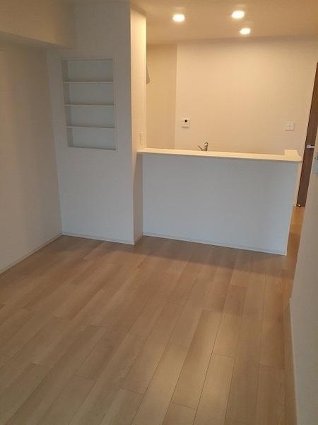 ウルビーノ リビング ウルビーノ リビング