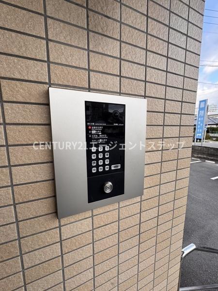 TSグランデ恒久中央　エントランス　オートロック