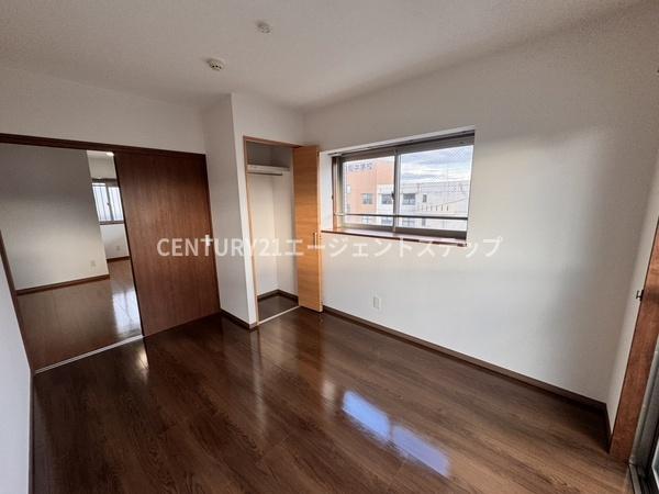 TSグランデ恒久中央　洋室　