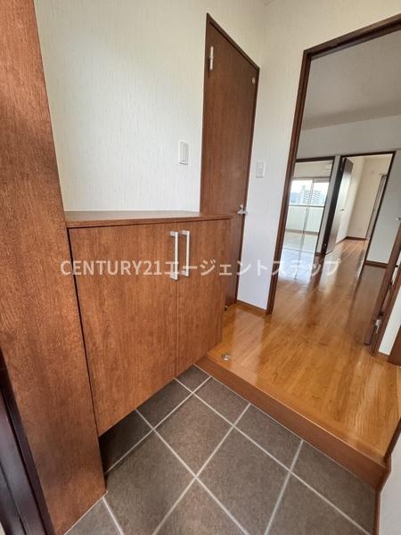 TSグランデ恒久中央　玄関　