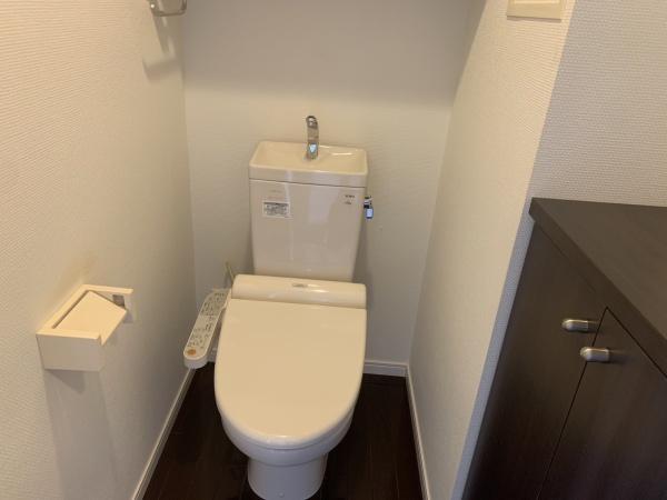 　トイレ　