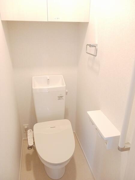 　トイレ　