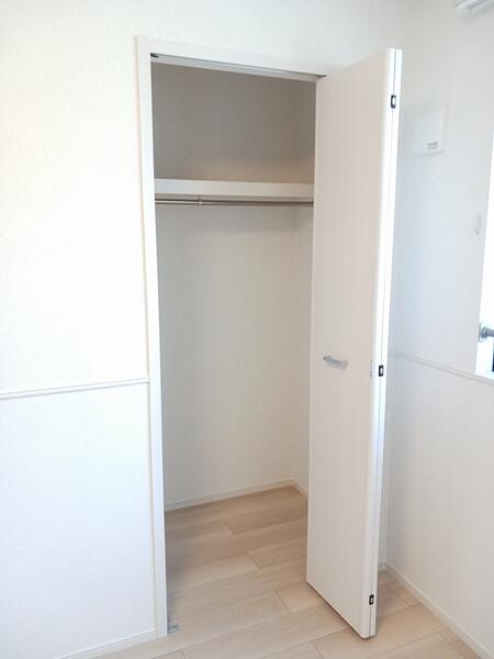 ハリーズコートＣ　収納　